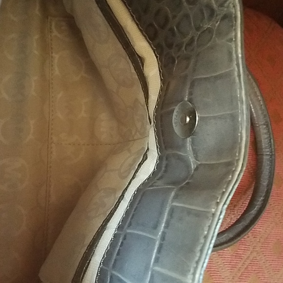 🛍SOLD🛍Michael Kors East West Hamilton Satchel - Picture 8 of 8